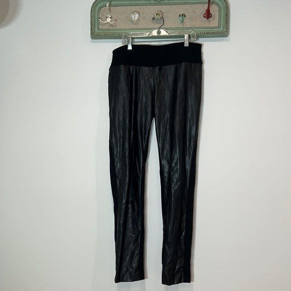 INC international concepts black faux leather front stretch pants women’s - Picture 1 of 6